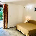 Résidence Les Lièges De Palombaggia * Porto Vecchio