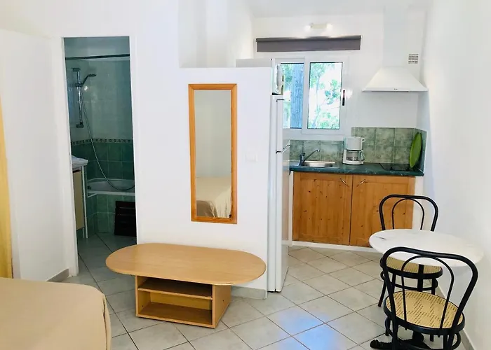 Prázdninový areál Les Lieges De Palombaggia