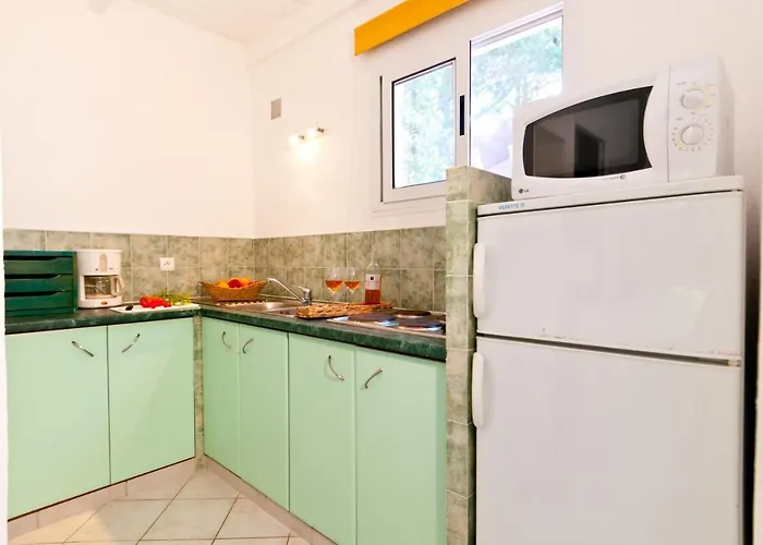 Les Lieges De Palombaggia Porto-Vecchio (Corsica)